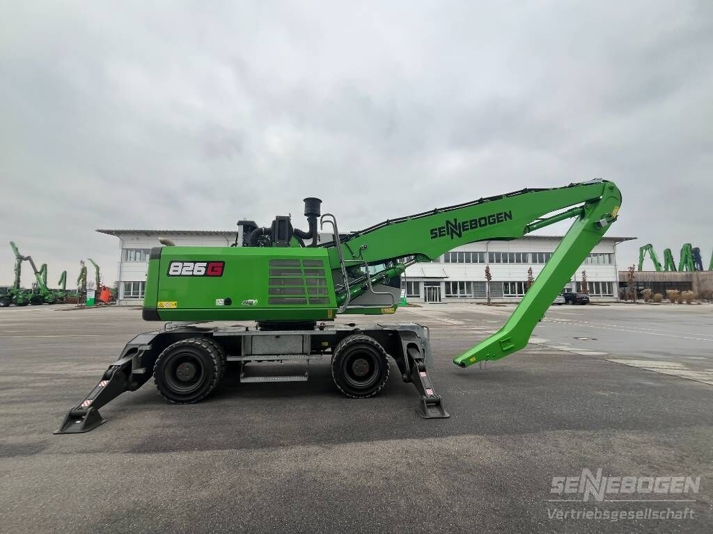 Waste/ Industry handler Sennebogen 826 M- Photo 2
