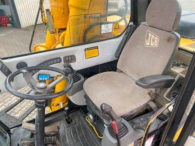 Mobilbagger JCB JS160W .- Photo 3