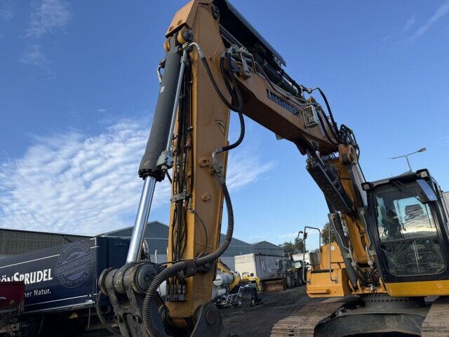 Kettenbagger Liebherr R922 SLC Litronic Raupenbagger 7.000 h- Photo 3