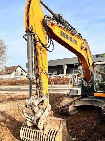 Pelle sur chenille Liebherr R922- Photo 2