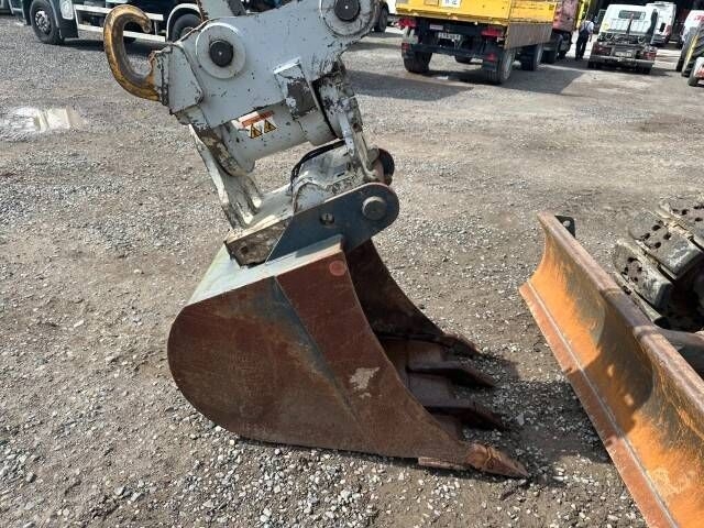Kettenbagger TB 2150 R Kettenbagger / AC / 90.000 EUR TB 2150 R Kettenbagger / AC / 90.000 EUR- Photo 3
