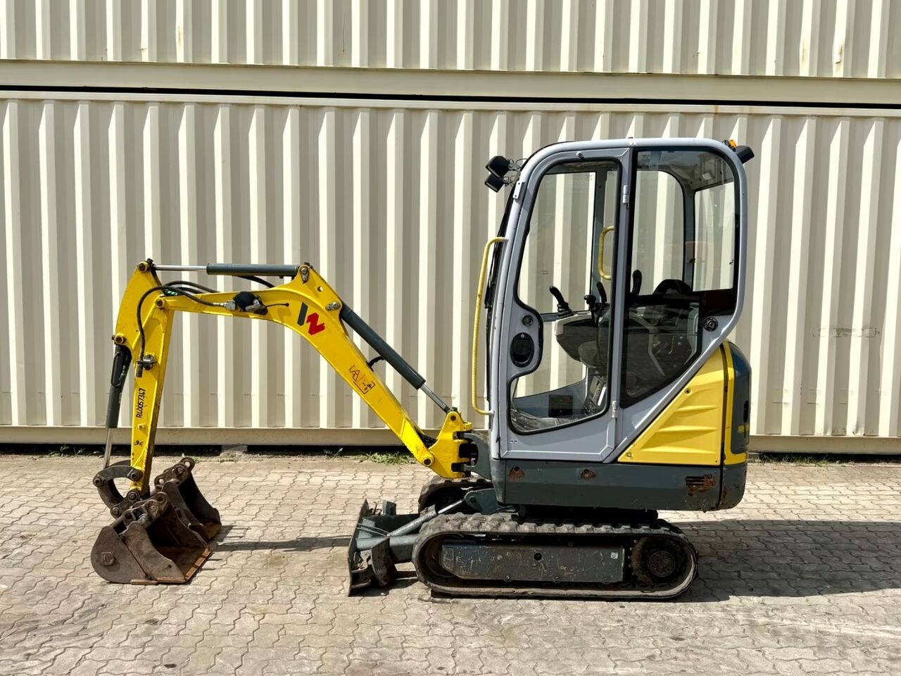 Minibagger Wacker Neuson ET16 / 2019 BJ / 1.476 H / 3x Löffel- Photo 2