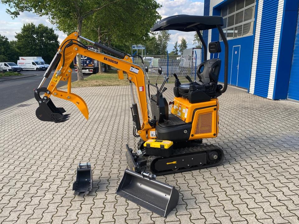 Minibagger Minibagger BK1300JSR inkl. Schaufelpaket *INKL.19% MWST*BERGER KRAUS* VERSTELLFAHRWERK* KUBOTA*SOFORT!* Minibagger BK1300JSR inkl. Schaufelpaket *INKL.19% MWST*BERGER KRAUS* VERSTELLFAHRWERK* KUBOTA*SOFORT!*- Photo 2