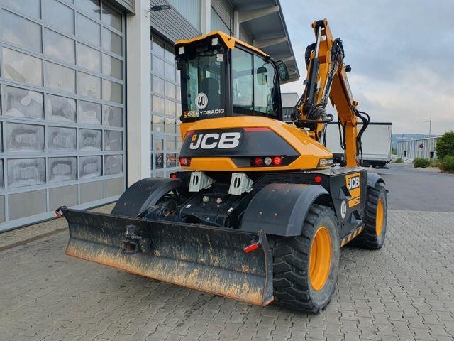 Pelle sur pneus Hydradig 110W / Pratzen / nur 572h! / 2023 Hydradig 110W / Pratzen / nur 572h! / 2023- Photo 3