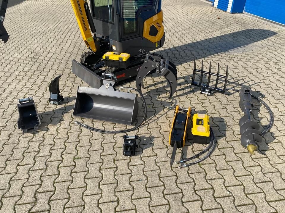 Mini excavator Minibagger BK1250KJSR inkl. großem Zubehörpaket *INKL.19% MWST*BERGER KRAUS*KUBOTA* VERSTELLFAHRWERK*SOFORT!*- Photo 2