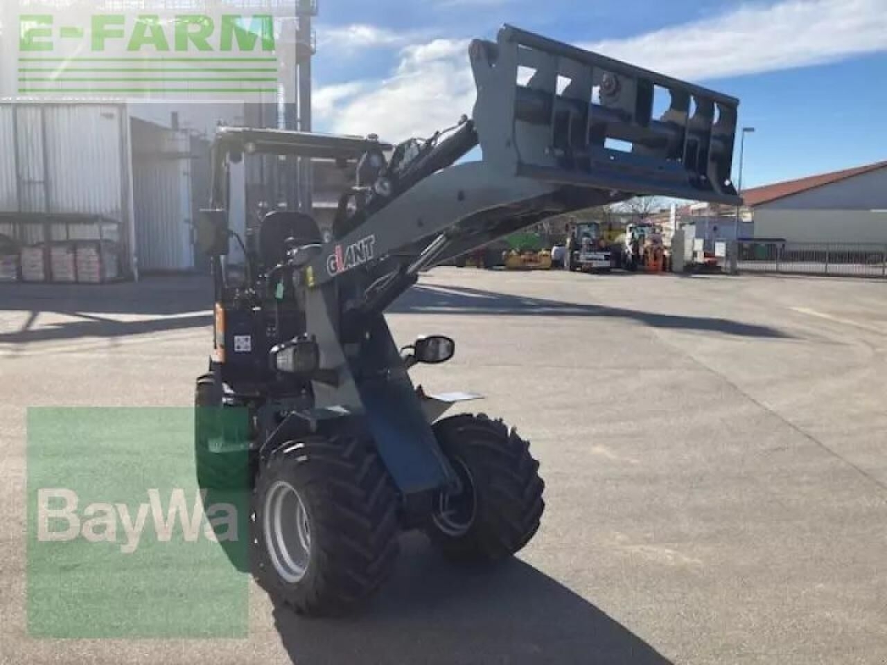 Mini excavator g2700e g2700e- Photo 3