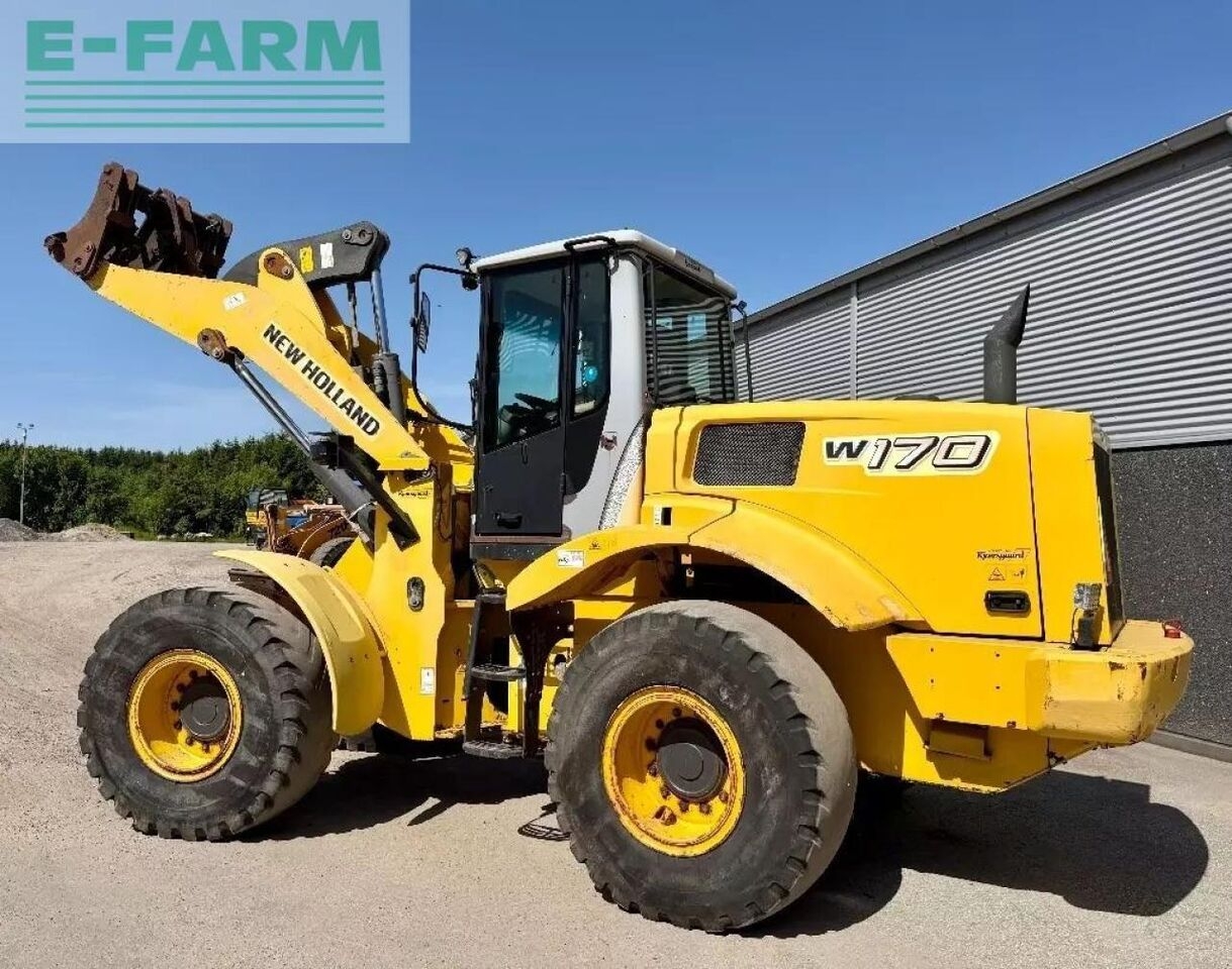 Minibagger New Holland w 170- Photo 3