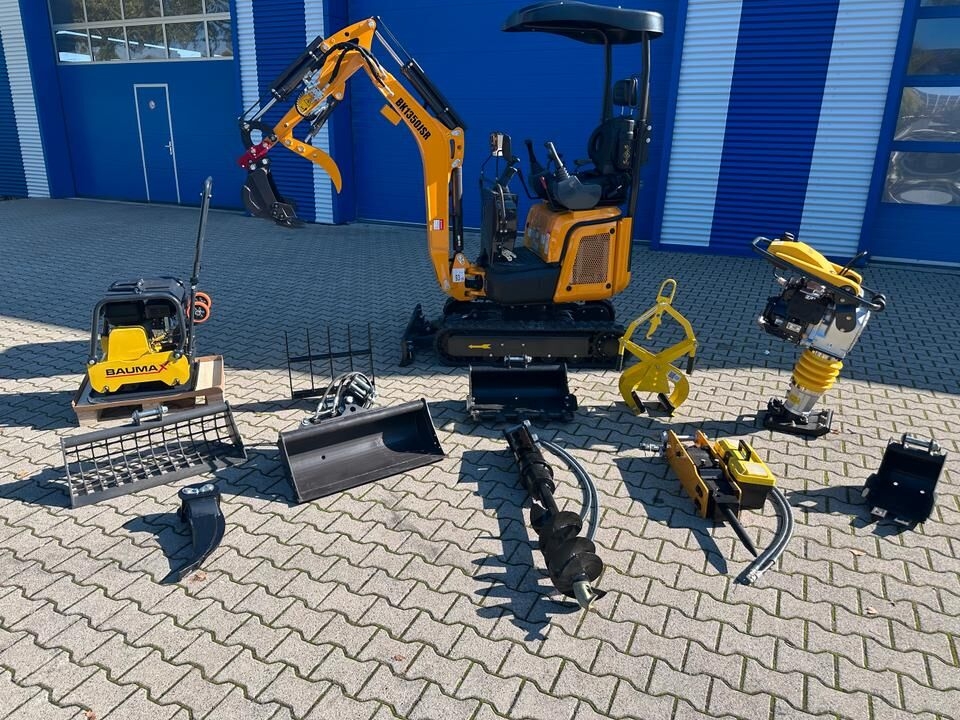 Minibagger Minibagger BK1350JSR + Rüttelplatte + Stampfer + Großes Zubehörpaket *INKL.19% MWST*BERGER KRAUS*KUBOTA*VERSTELLFAHRWERK*SOFORT!*- Photo 3
