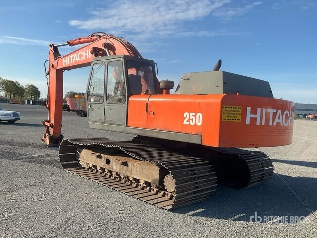 Rupsgraafmachine Fiat-Hitachi FH200 Tracked Excavator Fiat-Hitachi FH200 Tracked Excavator- Photo 2