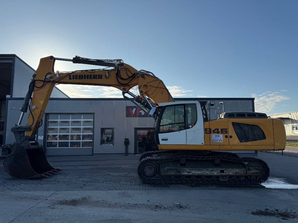 Rupsgraafmachine Liebherr R 946- Photo 2