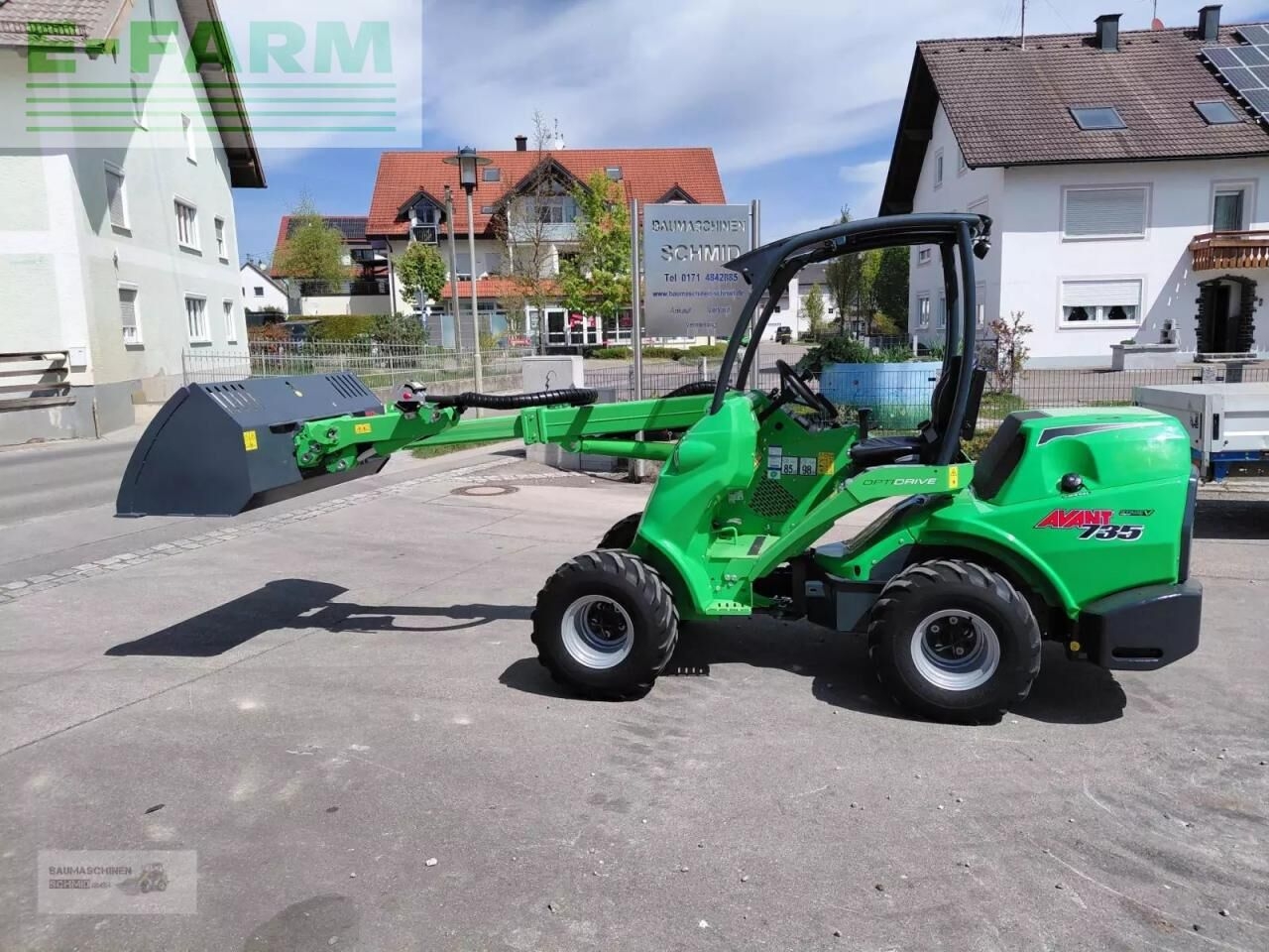 Mini excavator 735 735- Photo 2