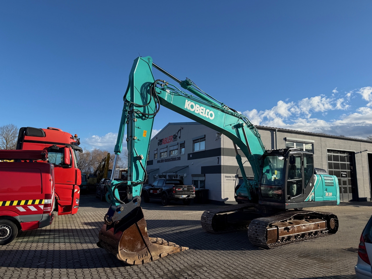 Crawler excavator Kobelco SK210 NLC-10 Kettenbagger Oilquick Klima Kobelco SK210 NLC-10 Kettenbagger Oilquick Klima- Photo 2