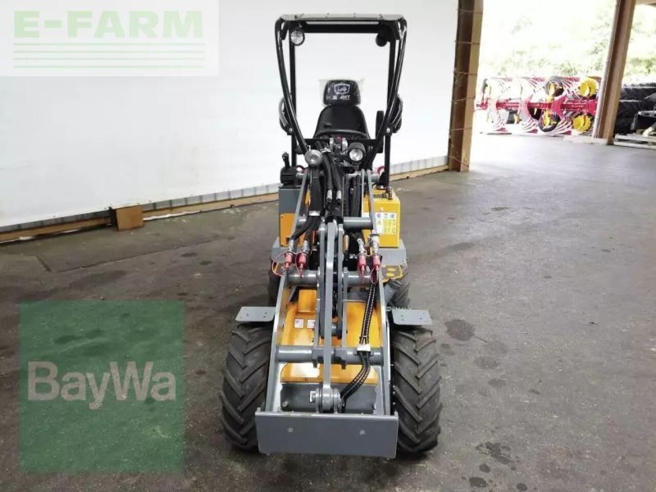 Minibagger Giant g1200 hoflader- Photo 3