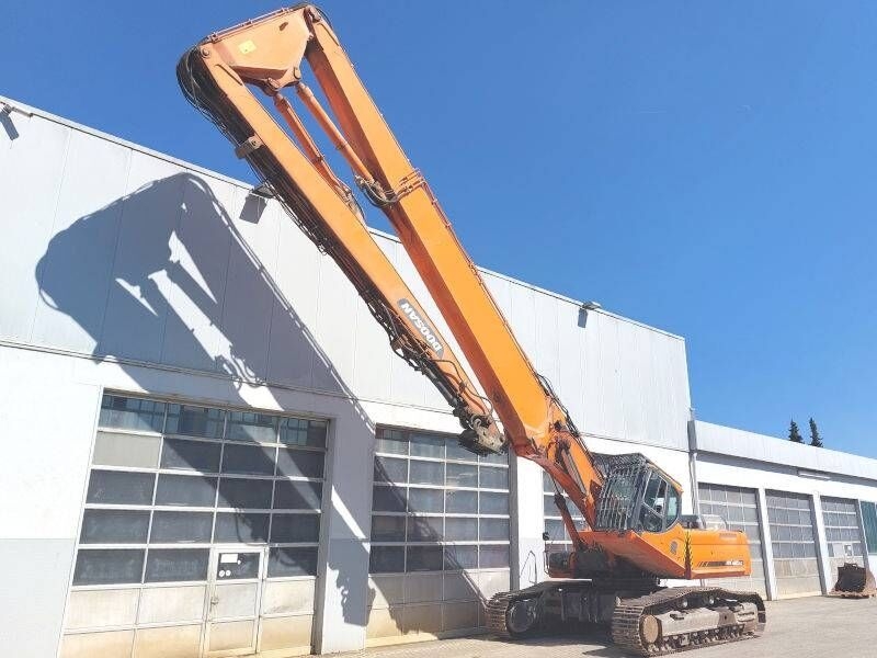 Pelle de démolition Doosan DX 420 LC- Photo 2