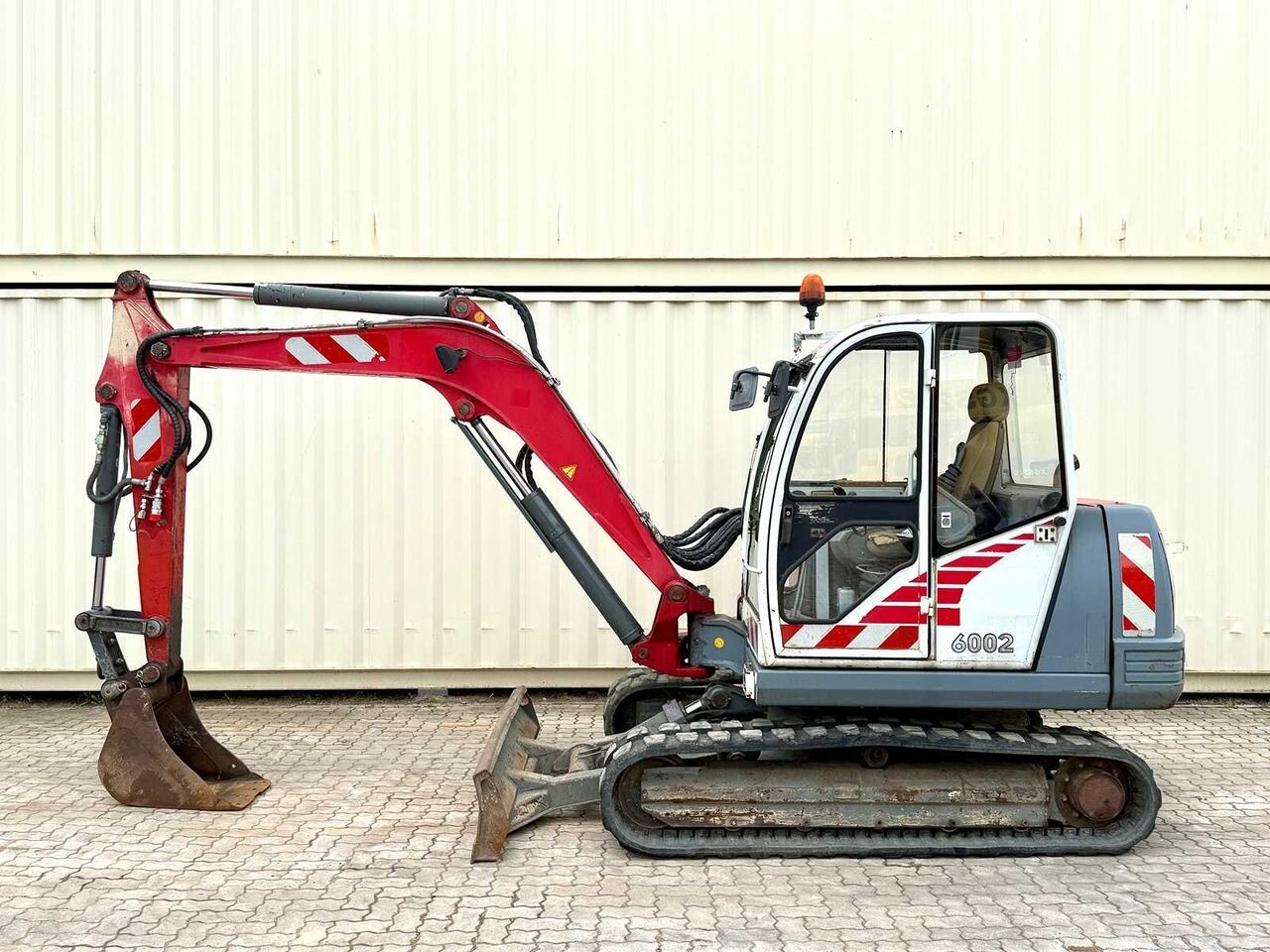 Minibagger NEUSON - 6002 RDV - 2000 - EXCAVATOR- Photo 2