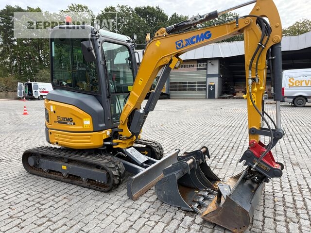Mini excavator XCMG XE27E- Photo 2