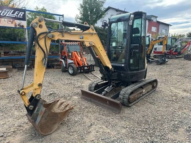 Minibagger Yanmar Vio 25-4 Minibagger 18.000 EUR- Photo 2