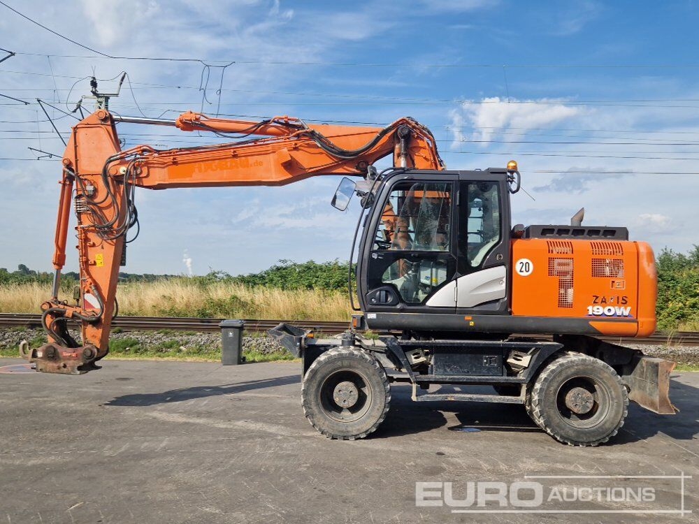 Pelle sur pneus 2018 Hitachi ZX190W-6 2018 Hitachi ZX190W-6- Photo 2