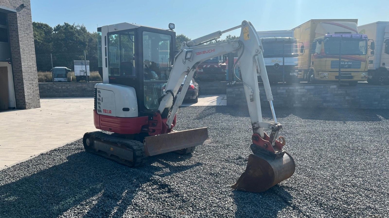 Minibagger Takeuchi TB23R Minibagger 2670 Kg TB260 Takeuchi TB23R Minibagger 2670 Kg TB260- Photo 3