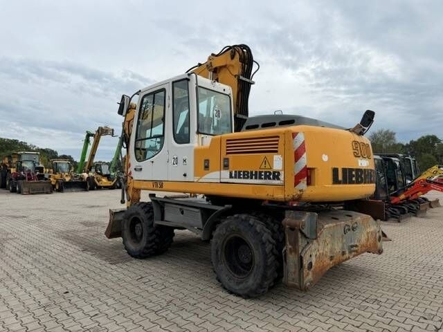 Wheel excavator Liebherr A 900 C Litronic- Photo 2