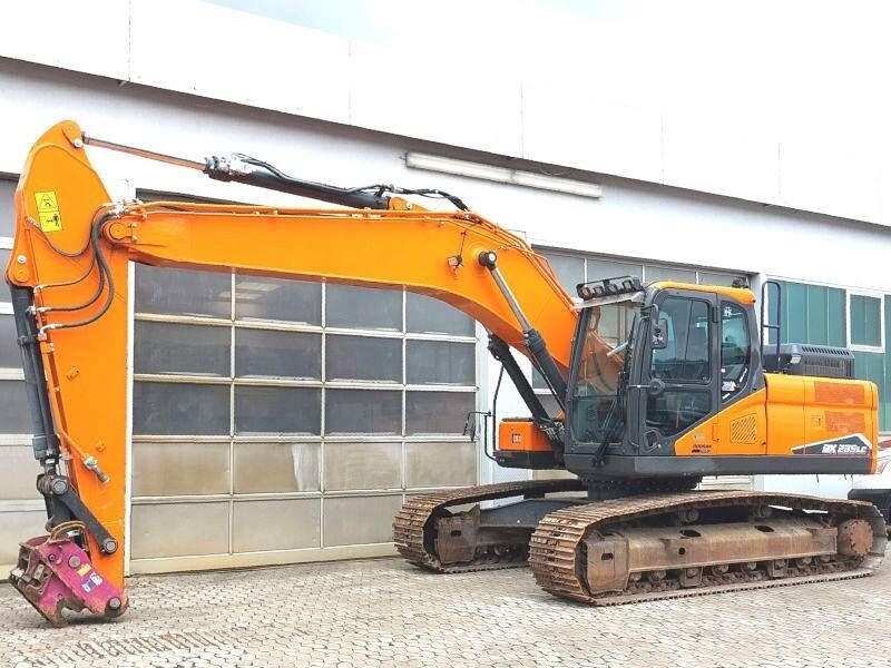Rupsgraafmachine- Photo 2