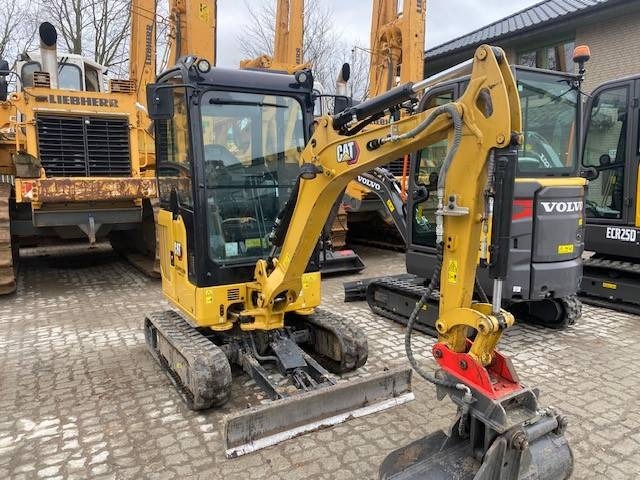 Minibagger 301.8-05A MIETE / RENTAL (12001902) 301.8-05A MIETE / RENTAL (12001902)- Photo 3