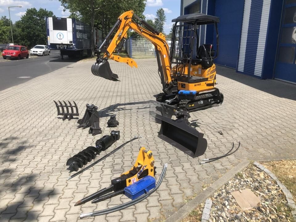 Minibagger Minibagger BK1700JS inkl. Zubehörpaket Groß *INKL.19% MWST*BERGER KRAUS*KUBOTA*JOYST*SOFORT! Minibagger BK1700JS inkl. Zubehörpaket Groß *INKL.19% MWST*BERGER KRAUS*KUBOTA*JOYST*SOFORT!- Photo 3
