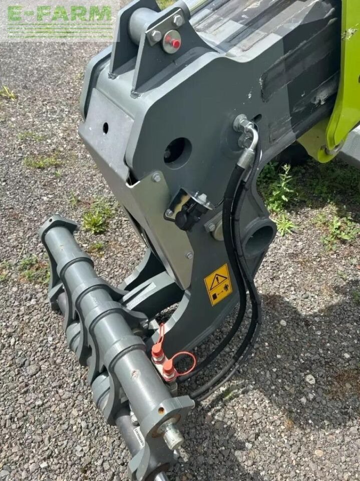 Minibagger CLAAS torion 738 t- Photo 3