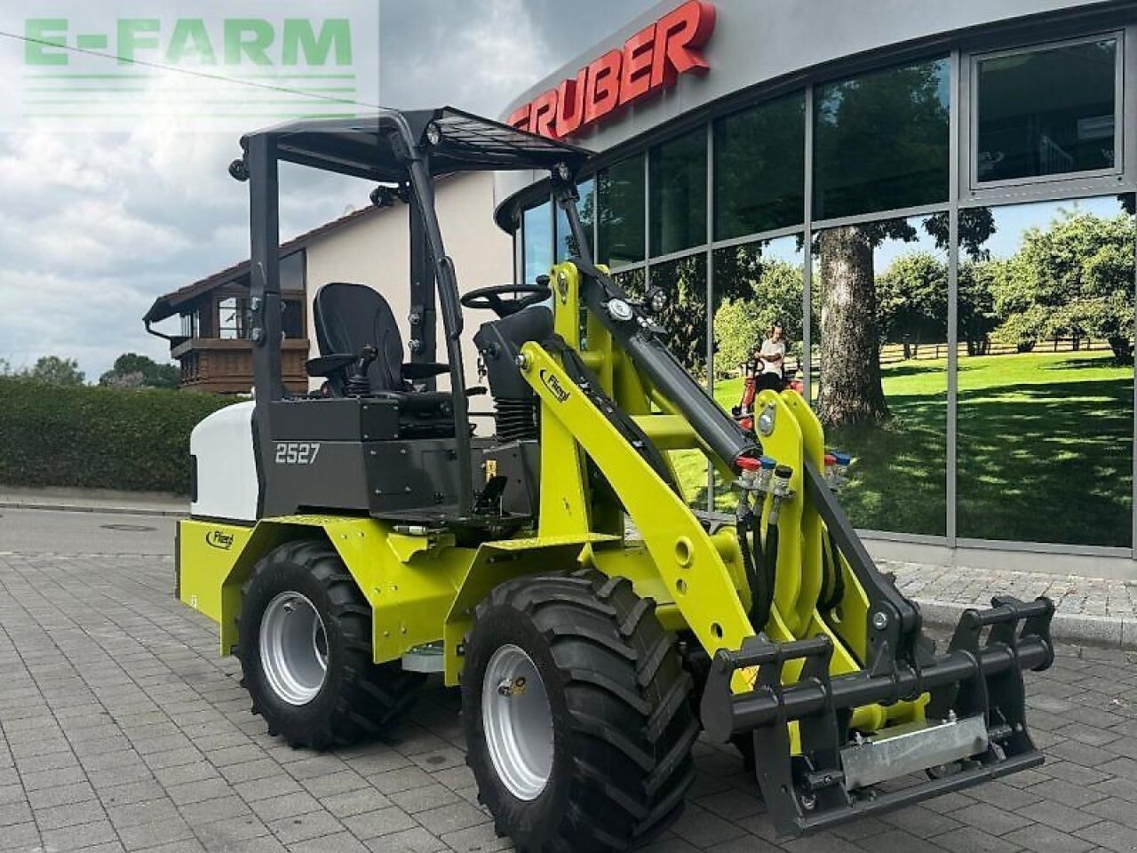 Minibagger Fliegl 25-27- Photo 2