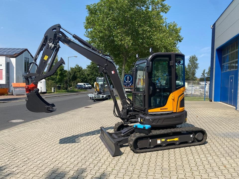 Mini excavator Minibagger BK4000KJS *GRATIS LIEFERUNG*INKL.19% MWST*BERGER KRAUS*KUBOTA*KLIMA* SCHWENKARM*SOFORT* Minibagger BK4000KJS *GRATIS LIEFERUNG*INKL.19% MWST*BERGER KRAUS*KUBOTA*KLIMA* SCHWENKARM*SOFORT*- Photo 2