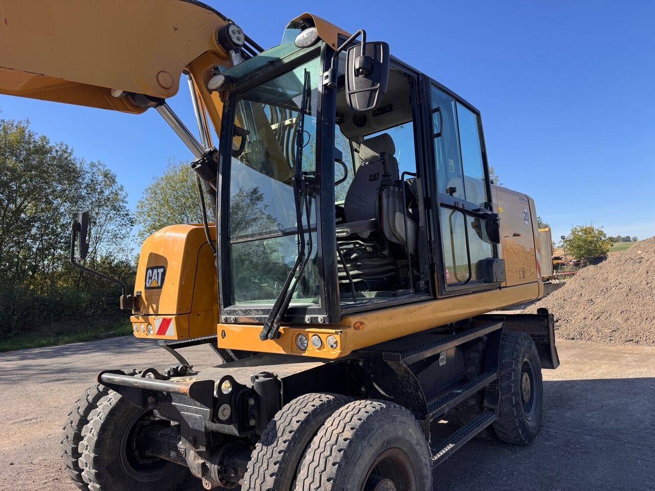 Mobilbagger CATERPILLAR M 320 F- Photo 3