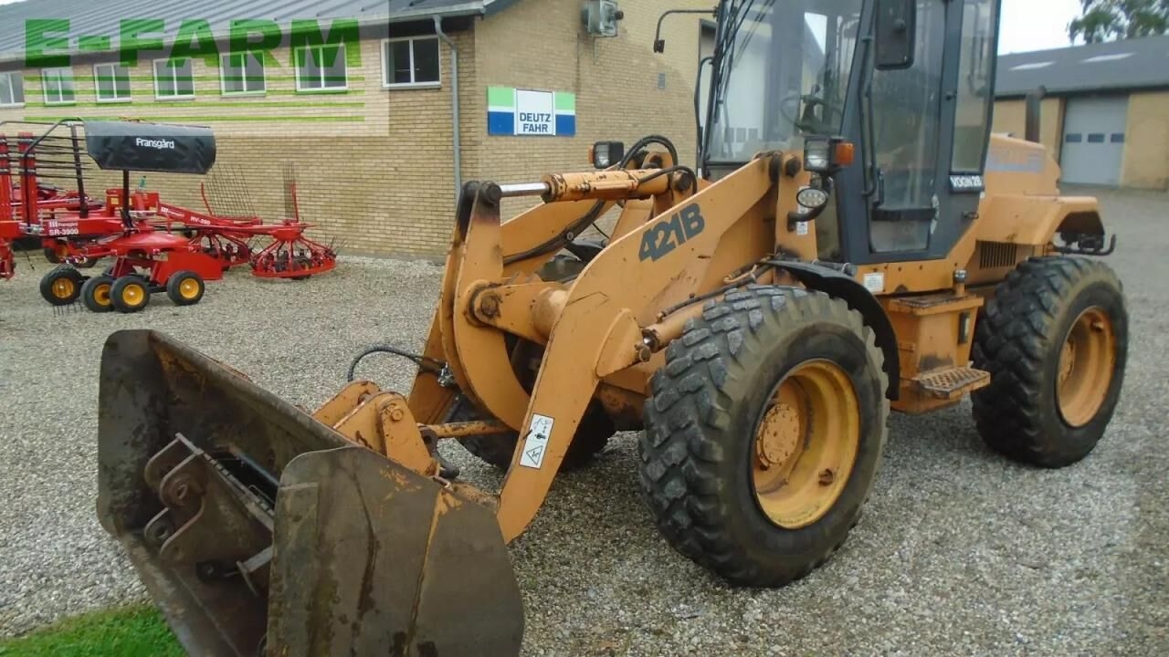 Minibagger Case-IH 421 b- Photo 3