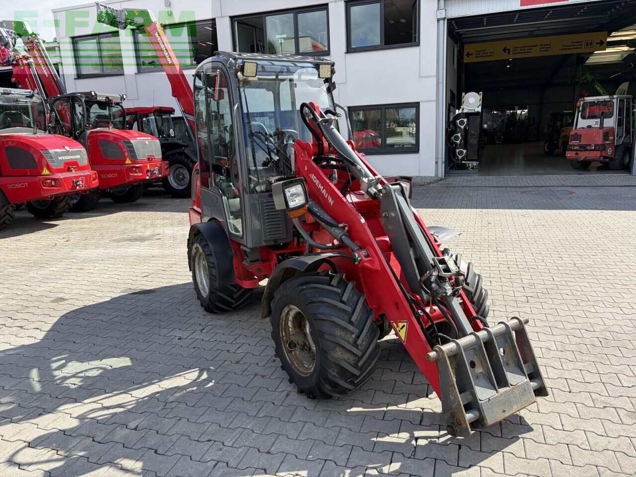 Minigraafmachine Weidemann 1355cx45 mit kabine 3,2m hubhöhe- Photo 2